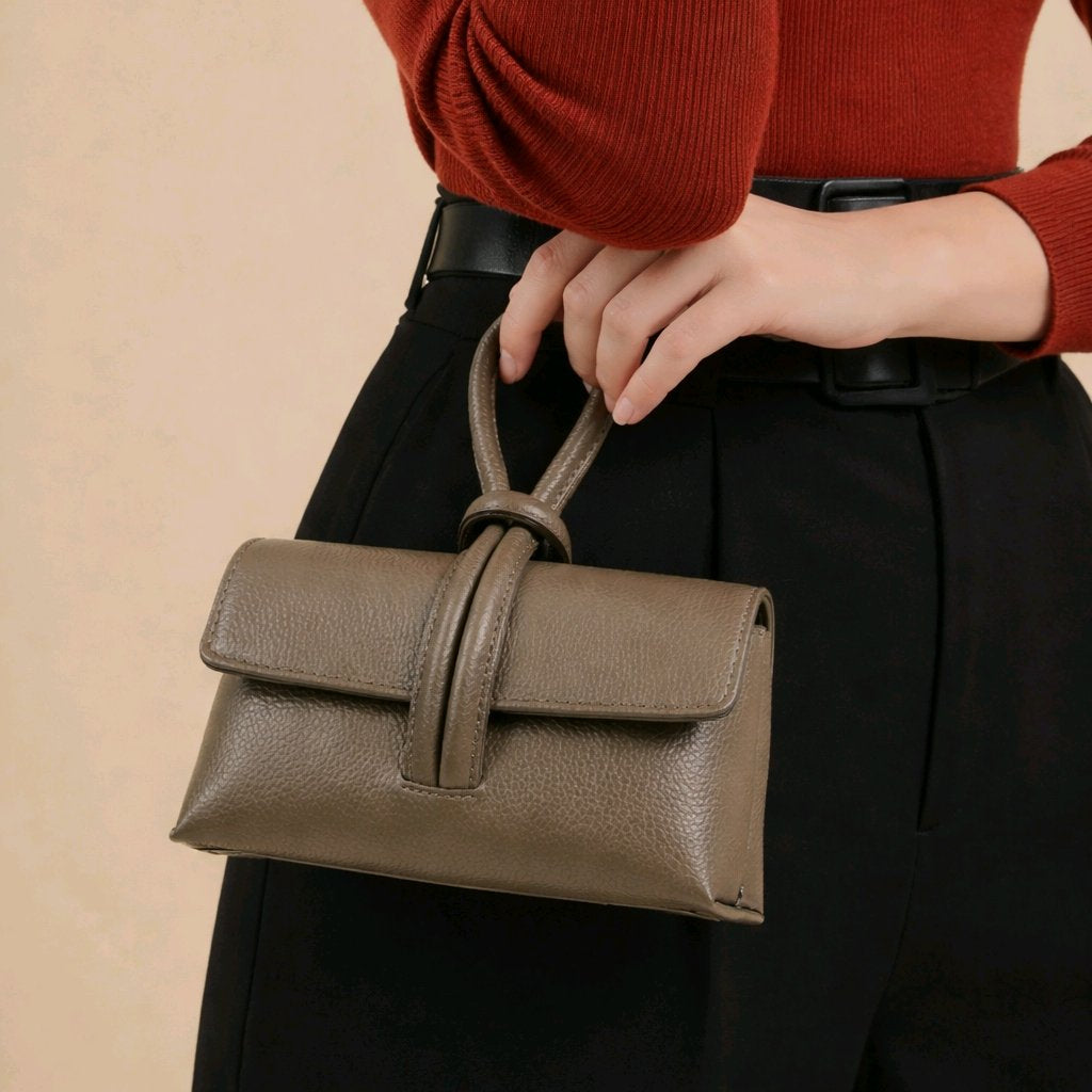 BOLSO ALLEGRA DE PIEL ITALIANA CON ASA DE NUDO Y BANDOLERA