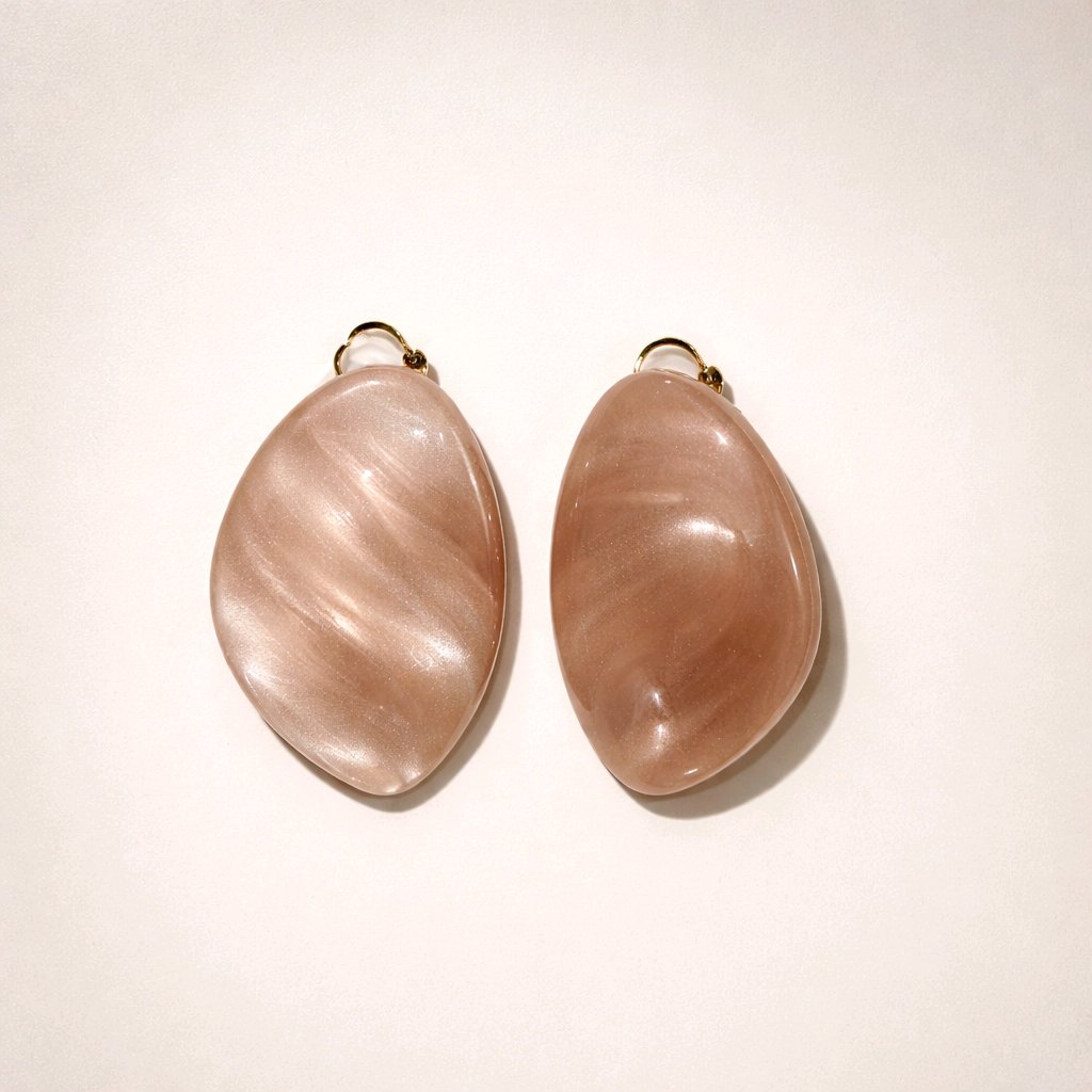 PENDIENTES NEREA DE CLIP OVALADOS EFECTO NÁCAR NUDE