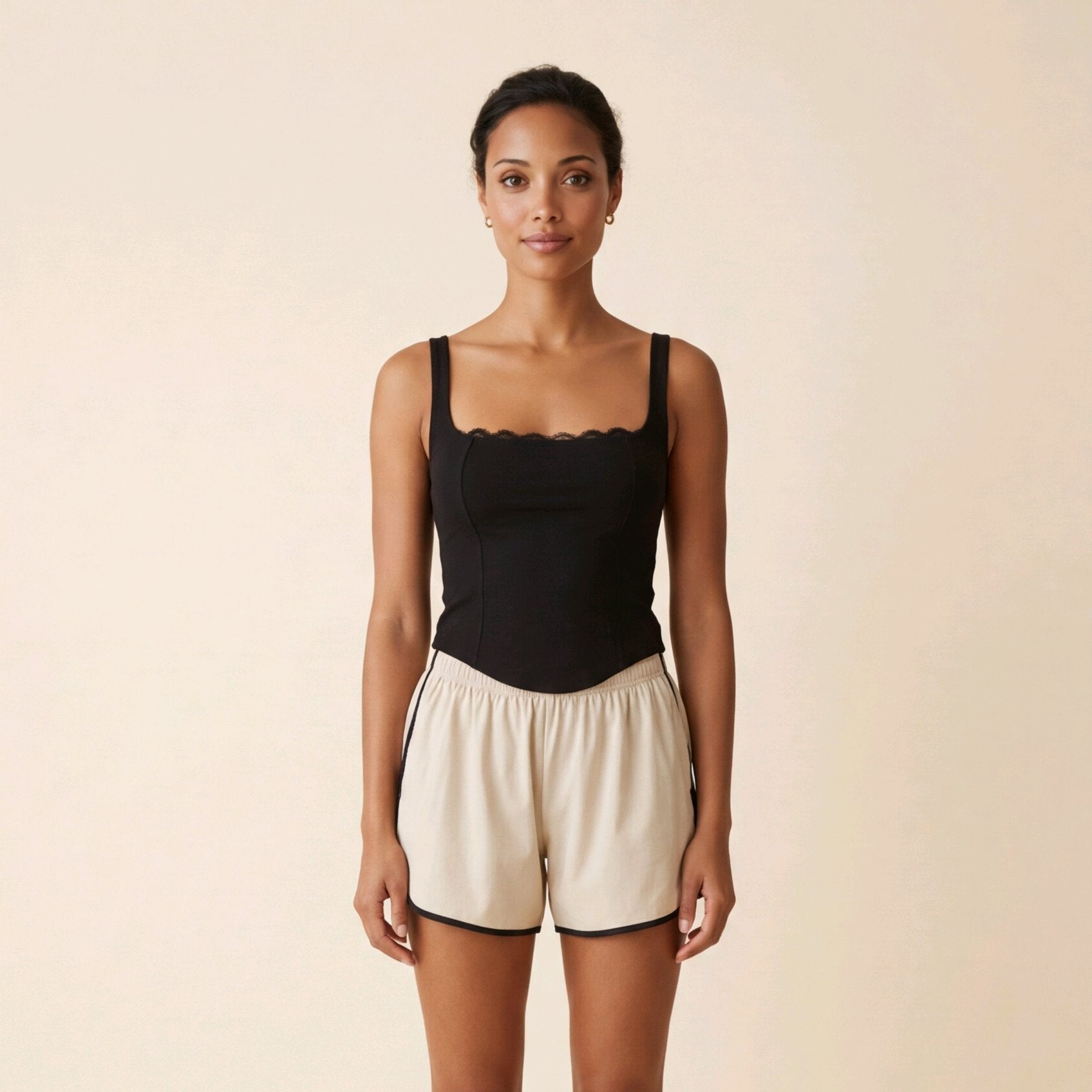 Top corsé negro de algodón para primavera con diseño entallado y encaje Livia de Muzetto 
